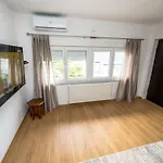 Appartement Adi&ena *