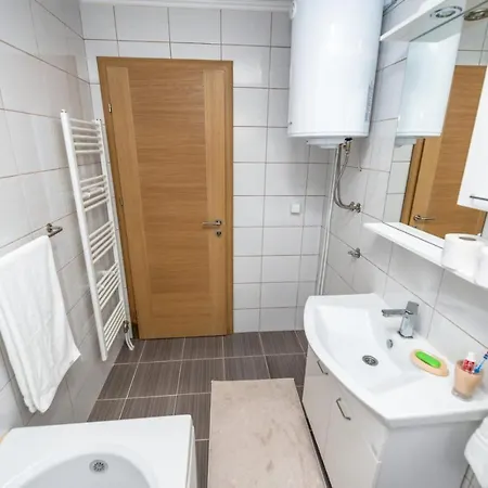 Adi&ena Appartement Konjic
